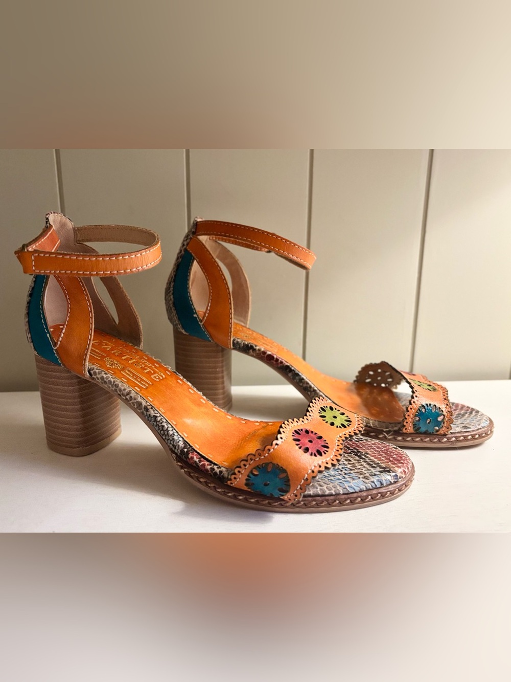 L'Artiste Spring Step Leather Orange Heeled Sandal Art to Wear Sz 40 9 US Boho
